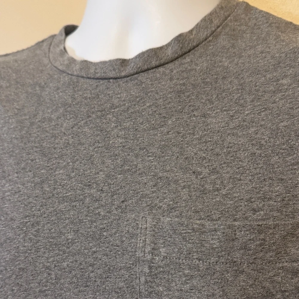 Everlane Heather Gray Men's Short Sleeve Tee - Picture 4 of 8